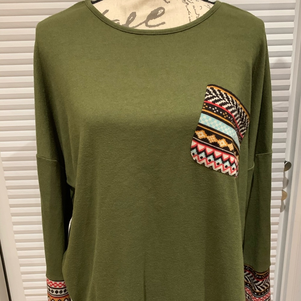 Women Long Sleeve Crew Neck